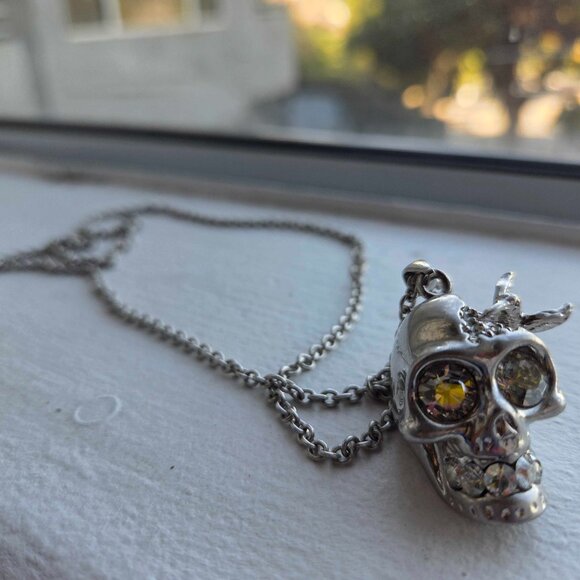 Alexander McQueen Skull and Bird Necklace - Picture 4 of 6